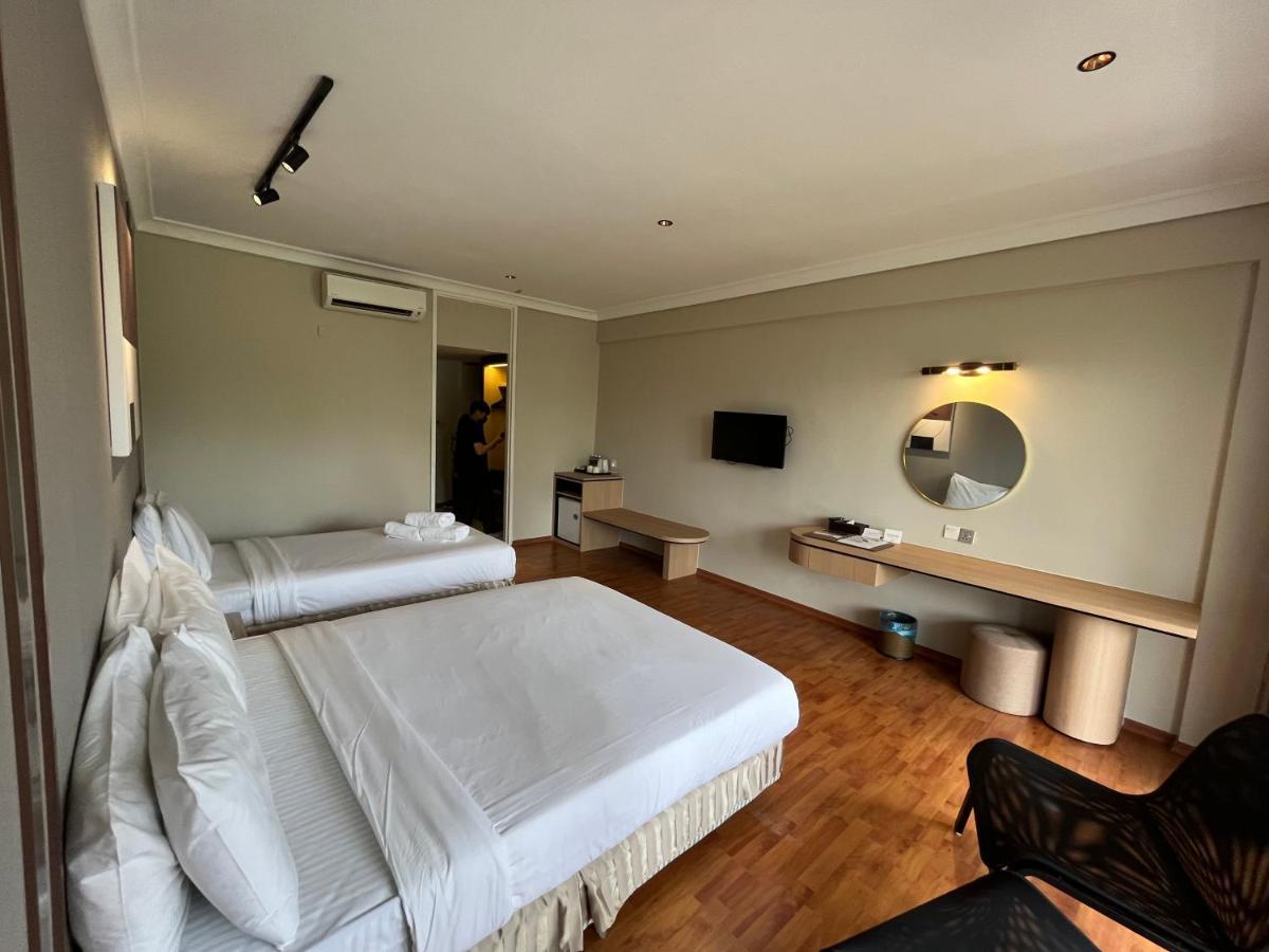 Tunamaya Beach & Spa Resort- Desaru Buitenkant foto